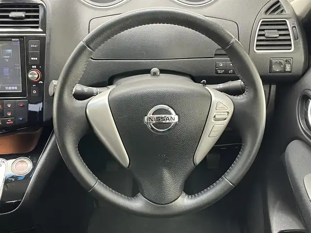 日産 セレナ HWS S HV Vセレ +Sefty Aセーフ 愛知県 2015(平27)年 5.3万km インペリアルアンバーP 純正８型ナビ　フルセグＴＶ　ＤＶＤ　全方位カメラ　ＥＴＣ　クルコン　エマージェンシーブレーキ　衝突軽減装置　車線逸脱　コーナーセンサー　ＬＥＤオートライト　フォグランプ　両側パワースライドドア　禁煙車