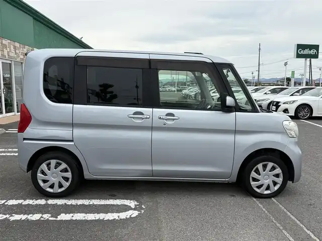 ダイハツ タント X SA 徳島県 2014(平26)年 7万km ブライトシルバーメタリック 社外ナビ　SL1118NVW/プッシュスタート/ワンセグTV/片側パワースライドドア/ドライブレコーダー前のみ/ベンチシート/純正フロアマット/純正アルミキャップ/オートライト/横滑り防止装置/衝突軽減システム