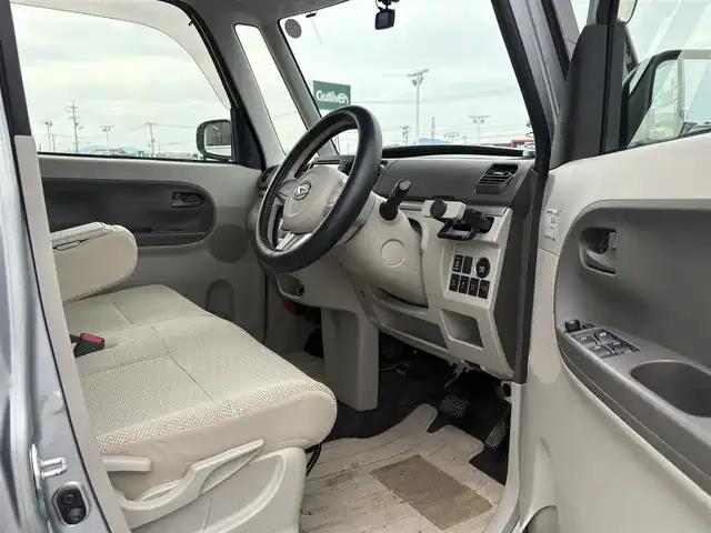 ダイハツ タント X SA 徳島県 2014(平26)年 7万km ブライトシルバーメタリック 社外ナビ　SL1118NVW/プッシュスタート/ワンセグTV/片側パワースライドドア/ドライブレコーダー前のみ/ベンチシート/純正フロアマット/純正アルミキャップ/オートライト/横滑り防止装置/衝突軽減システム
