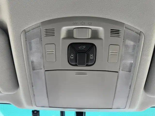 トヨタ ヴェルファイア 2．4Z ゴールデンアイズ 道南・函館 2013(平25)年 8.4万km ブラック 純正ナビ/フルセグＴＶ/エンジンスターター/ダウンサス/ＴＲＤエアロ/バックカメラ/クルーズコントロール/フリップダウンモニター/コーナーセンサー/パワーバックドア/オートライト/横滑り防止装置