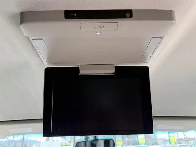 トヨタ ヴェルファイア 2．4Z ゴールデンアイズ 道南・函館 2013(平25)年 8.4万km ブラック 純正ナビ/フルセグＴＶ/エンジンスターター/ダウンサス/ＴＲＤエアロ/バックカメラ/クルーズコントロール/フリップダウンモニター/コーナーセンサー/パワーバックドア/オートライト/横滑り防止装置