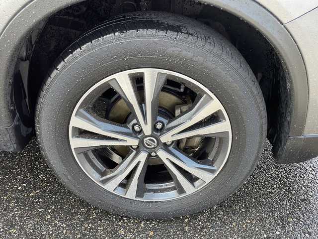 日産 エクストレイル 20Xi 新潟県 2020(令2)年 6.8万km ダークメタルグレー 純正メモリナビ/（フルセグ・Bluetooth）/・プロパイロット/衝突軽減/レーダークルーズコントロール/操舵支援機構/コーナーセンサー/全周囲カメラ/デジタルインナーミラー/ビルドインETC/パワーバックドア/パワーバックドア/防水シート/シートヒーター/フロアマット/LEDライト/フォグランプ/ウィンカーミラー/電格ミラー/スペアキー×１