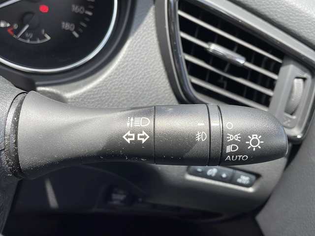 日産 エクストレイル 20Xi 新潟県 2020(令2)年 6.8万km ダークメタルグレー 純正メモリナビ/（フルセグ・Bluetooth）/・プロパイロット/衝突軽減/レーダークルーズコントロール/操舵支援機構/コーナーセンサー/全周囲カメラ/デジタルインナーミラー/ビルドインETC/パワーバックドア/パワーバックドア/防水シート/シートヒーター/フロアマット/LEDライト/フォグランプ/ウィンカーミラー/電格ミラー/スペアキー×１