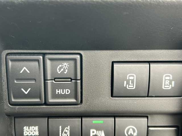 スズキ ソリオ バンディット HV MV 福岡県 2022(令4)年 3.8万km グリッターバイオレットパール ・9インチナビ/（BLUETOOTH/フルセグ/バックカメラ/・アラウンドビューモニター/・ビルトインETC/・ドライブレコーダー/・ヘッドアップディスプレイ/・スペアキー/・純正アルミホイール/・純正フロアマット/・両側パワースライドドア/・シートヒーター/・LEDヘッドライト/・天井サーキュレーター/・クルーズコントロール/・アイドリングストップ/・クリアランスソナー/・オールリトラミラー/・コーナーセンサー/・レーンキープアシスト/・横滑り防止装置/・衝突軽減システム/・USB入力端子/・センターウォークスルー/・オートライト/・保証書/・取扱説明書