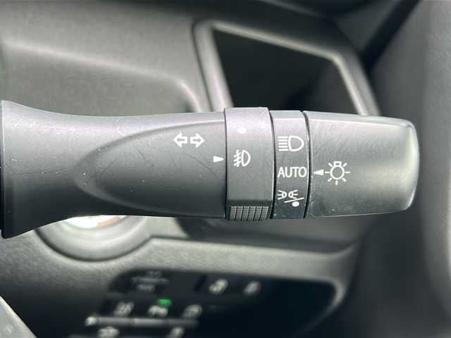スズキ ソリオ バンディット HV MV 福岡県 2022(令4)年 3.8万km グリッターバイオレットパール ・9インチナビ/（BLUETOOTH/フルセグ/バックカメラ/・アラウンドビューモニター/・ビルトインETC/・ドライブレコーダー/・ヘッドアップディスプレイ/・スペアキー/・純正アルミホイール/・純正フロアマット/・両側パワースライドドア/・シートヒーター/・LEDヘッドライト/・天井サーキュレーター/・クルーズコントロール/・アイドリングストップ/・クリアランスソナー/・オールリトラミラー/・コーナーセンサー/・レーンキープアシスト/・横滑り防止装置/・衝突軽減システム/・USB入力端子/・センターウォークスルー/・オートライト/・保証書/・取扱説明書
