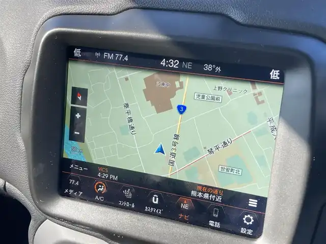 クライスラー・ジープ ジープ レネゲード リミテッド 熊本県 2022(令4)年 6.9万km ブラック ・スマートキー/・プッシュスタート/・自動緊急ブレーキ/・レーンセンス/・パークセンス/・ブラインドスポットモニター/・アクティブヘッドライト/・クルーズコントロール(追従式)/・黒革シート/・前席パワーシート/・前席シートヒーター /・ハンドルヒーター /・純正メモリナビ/　【Bluetooth・USB・AUX・AppleCarPlay】/・フルセグTV/・バックカメラ/・ETC2.0/・LEDヘッドランプ/・LEDフォグランプ/・純正マット/・保証書/取説