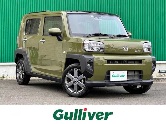 ダイハツ タフト G ターボ 宮城県 2023(令5)年 1.1万km フォレストカーキメタリック 9インチスマホ連携ディスプレイオーディオ/・地デジTV/・AppleCarPlay/AndroidAuto/・HDMIソケット/パノラマモニター/＝＝＝/スカイフィールトップ/ルーフレール/スマートアシスト/・衝突警報機能/・衝突回避支援ブレーキ/・ブレーキ制御機能付誤発進抑制機能/・車線逸脱抑制制御機能/・車線逸脱警報機能/・路側逸脱警報機能/・先行車発進お知らせ機能/・アダプティブドライビングビーム/・全車速追従機能付アダプティブクルーズコントロール/・ふらつき警報/・標識認識機能/・レーンキープコントロール/・コーナーセンサー/ビルトインETC/ドライブレコーダー/シートヒーター/シートカバー/革巻きステアリング/ステアリングスイッチ/電動パーキングブレーキ/ブレーキホールド/LEDヘッドランプ/フォグランプ/オートライト/スマートキー＆プッシュスタート/電動格納ミラー/純正15インチAW/純正フロアマット/W/サイド/カーテンエアバッグ
