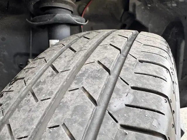 ダイハツ タフト G ターボ 宮城県 2023(令5)年 1.1万km フォレストカーキメタリック 9インチスマホ連携ディスプレイオーディオ/・地デジTV/・AppleCarPlay/AndroidAuto/・HDMIソケット/パノラマモニター/＝＝＝/スカイフィールトップ/ルーフレール/スマートアシスト/・衝突警報機能/・衝突回避支援ブレーキ/・ブレーキ制御機能付誤発進抑制機能/・車線逸脱抑制制御機能/・車線逸脱警報機能/・路側逸脱警報機能/・先行車発進お知らせ機能/・アダプティブドライビングビーム/・全車速追従機能付アダプティブクルーズコントロール/・ふらつき警報/・標識認識機能/・レーンキープコントロール/・コーナーセンサー/ビルトインETC/ドライブレコーダー/シートヒーター/シートカバー/革巻きステアリング/ステアリングスイッチ/電動パーキングブレーキ/ブレーキホールド/LEDヘッドランプ/フォグランプ/オートライト/スマートキー＆プッシュスタート/電動格納ミラー/純正15インチAW/純正フロアマット/W/サイド/カーテンエアバッグ