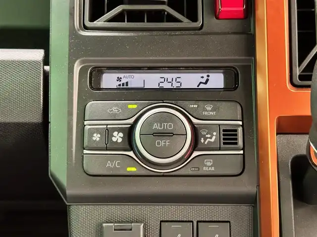 ダイハツ タフト G ターボ 宮城県 2023(令5)年 1.1万km フォレストカーキメタリック 9インチスマホ連携ディスプレイオーディオ/・地デジTV/・AppleCarPlay/AndroidAuto/・HDMIソケット/パノラマモニター/＝＝＝/スカイフィールトップ/ルーフレール/スマートアシスト/・衝突警報機能/・衝突回避支援ブレーキ/・ブレーキ制御機能付誤発進抑制機能/・車線逸脱抑制制御機能/・車線逸脱警報機能/・路側逸脱警報機能/・先行車発進お知らせ機能/・アダプティブドライビングビーム/・全車速追従機能付アダプティブクルーズコントロール/・ふらつき警報/・標識認識機能/・レーンキープコントロール/・コーナーセンサー/ビルトインETC/ドライブレコーダー/シートヒーター/シートカバー/革巻きステアリング/ステアリングスイッチ/電動パーキングブレーキ/ブレーキホールド/LEDヘッドランプ/フォグランプ/オートライト/スマートキー＆プッシュスタート/電動格納ミラー/純正15インチAW/純正フロアマット/W/サイド/カーテンエアバッグ