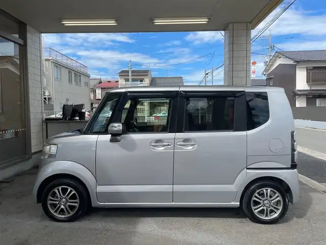 ホンダ Ｎ ＢＯＸ G ターボ Lパッケージ 愛知県 2014(平26)年 6.1万km カトラリーシルバーM /当店買取/禁煙//ターボ/革巻きステア/パドルシフト//純正スタンダードナビVXM-142VFi//CD/DVD/Bluetooth/地デジ/SD//バックカメラ/サイドカメラ//ナビ装着SPパッケージ//Lパッケージ/ターボパッケージ//ISOFIX//Aストップ/SRSカーテンエアバック//保証書/取説/スペアキー/スマートキー