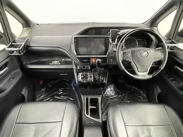 トヨタ ヴォクシー ZS 埼玉県 2014(平26)年 7.7万km ブラック モデリスタエアロ　ＡＬＰＡＩＮＥ１０型ナビ　ＡＬＰＩＮＥ１１．４型後席モニター　両側電動スライドドア　バックカメラ　ＡＲＫＬＩＮＥ１８インチホイール　ＥＴＣ　ドラレコ　ＭＴモード付　車載冷温庫