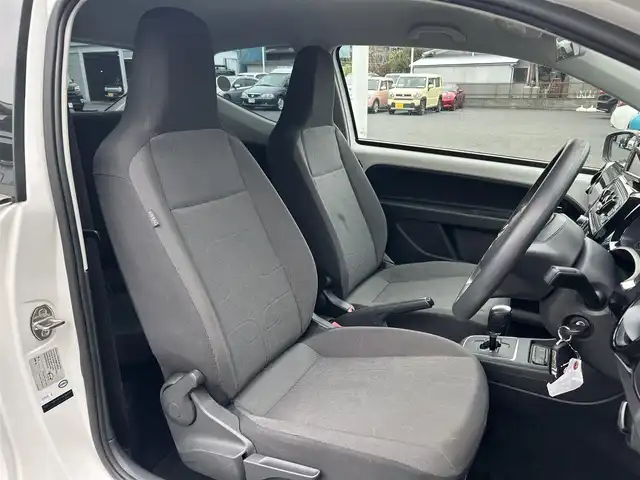 フォルクスワーゲン アップ！ ムーブアップ！ 東京都 2014(平26)年 7.3万km キャンディホワイト 社外ナビ（AVIC-MD33）/純正オーディオ/ETC/盗難防止装置/取扱説明書/スペアキー1本