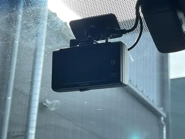 トヨタ ヴェルファイア Z Gエディション 滋賀県 2021(令3)年 3.8万km ホワイトパールクリスタルシャイン 純正9インチメモリナビ/【Bluetooth/DVD/フルセグ】/追従クルーズコントロール/バックカメラ/両側パワースライドドア/オートライト/オートマチックハイビーム/シートヒーター/合皮シート/レーンキープアシスト/パワーバックドア/ハンドルヒーター/LEDヘッドライト/ビルトインETC2.0/前後ドライブレコーダー/純正18アルミ