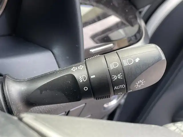 トヨタ ヴェルファイア Z Gエディション 滋賀県 2021(令3)年 3.8万km ホワイトパールクリスタルシャイン 純正9インチメモリナビ/【Bluetooth/DVD/フルセグ】/追従クルーズコントロール/バックカメラ/両側パワースライドドア/オートライト/オートマチックハイビーム/シートヒーター/合皮シート/レーンキープアシスト/パワーバックドア/ハンドルヒーター/LEDヘッドライト/ビルトインETC2.0/前後ドライブレコーダー/純正18アルミ