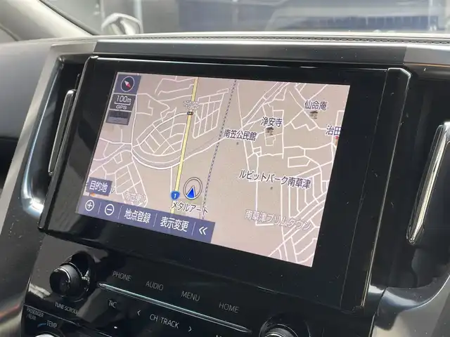 トヨタ ヴェルファイア Z Gエディション 滋賀県 2021(令3)年 3.8万km ホワイトパールクリスタルシャイン 純正9インチメモリナビ/【Bluetooth/DVD/フルセグ】/追従クルーズコントロール/バックカメラ/両側パワースライドドア/オートライト/オートマチックハイビーム/シートヒーター/合皮シート/レーンキープアシスト/パワーバックドア/ハンドルヒーター/LEDヘッドライト/ビルトインETC2.0/前後ドライブレコーダー/純正18アルミ