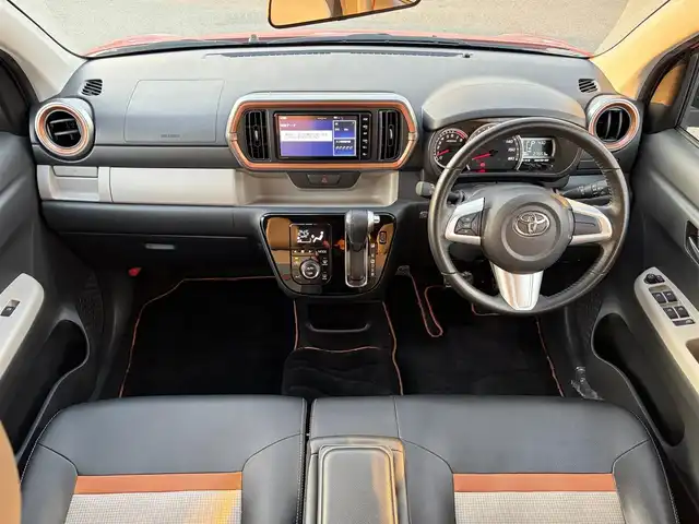 トヨタ パッソ モーダ　チャーム 兵庫県 2020(令2)年 2.8万km ピンクⅡ 純正SDナビ/フルセグ/Bluetooth/アラウンドビューモニター/シートヒーター/ビルトインETC/スマートアシスト/衝突軽減ブレーキ/純正AW/純正フロアマット/オートマチックハイビーム/革巻きステアリング/LEDヘッドライト/スイッチスタート/スマートキー