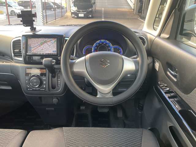 スズキ スペーシア カスタム TS 広島県 2015(平27)年 10.7万km パールホワイト 禁煙車/インタークーラーターボ/社外ナビ（CN-HW850D）/・フルセグ/CD/DVD/HDD/SD/バックカメラ/アルパインフリップダウンモニター（TMX-R3000）/ユピテルドライブレコーダー（TW8500）/ETC/HIDヘッドライト/フォグランプ/スマートキー/プッシュスタート/スペアキー/アルミ付きスタッドレスタイヤ車載/純正15インチアルミホイール/Wエアバック