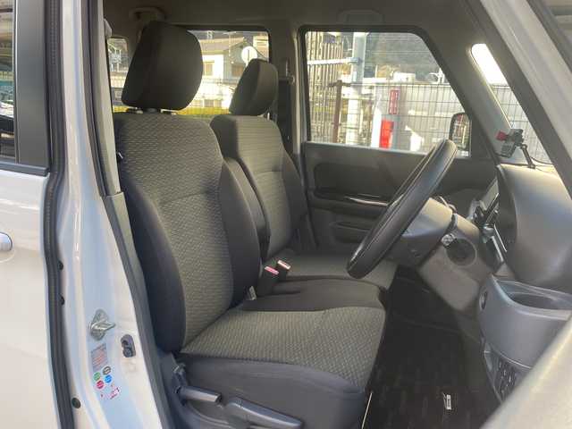 スズキ スペーシア カスタム TS 広島県 2015(平27)年 10.7万km パールホワイト 禁煙車/インタークーラーターボ/社外ナビ（CN-HW850D）/・フルセグ/CD/DVD/HDD/SD/バックカメラ/アルパインフリップダウンモニター（TMX-R3000）/ユピテルドライブレコーダー（TW8500）/ETC/HIDヘッドライト/フォグランプ/スマートキー/プッシュスタート/スペアキー/アルミ付きスタッドレスタイヤ車載/純正15インチアルミホイール/Wエアバック