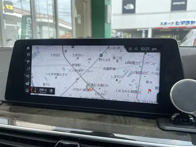 ＢＭＷ ５３０ｅ Mスポーツアイパフォーマンス 埼玉県 2018(平30)年 6.5万km アルピンホワイトⅢ /サンルーフ//純正HDDナビ//フルセグTV//全方位モニター//CD/DVD/Bluetooth//黒レザーシート//前2席パワーシート//前2席シートヒーター//アダプティブクルーズコントロール//ミラー一体型ETC//スマートキー×2//LEDヘッドライト/LEDフォグ//衝突軽減ブレーキ//車線逸脱警告//車線変更警告//W.サイド.カーテンエアバッグ//ABS/横滑り防止装置//ドライブレコーダー//スモークフィルム//純正19インチAW//車高調（KW)//各部カーボン仕様/(リヤスポ/サイドエアロ/ルーフ/Fグリル等)//新車時保証書//取扱説明書