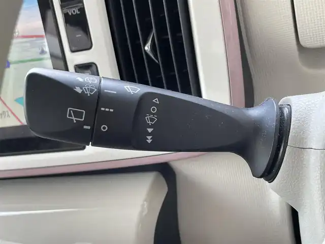 ダイハツ ムーヴ キャンバス G メイクアップ リミテッド　SAⅢ 滋賀県 2020(令2)年 4.7万km パールホワイトⅢ/ブルーミングピンクメタリック 禁煙車/純正9インチナビ/CD.DVD.Bluetooth.フルセグ/全方位カメラ/衝突軽減ブレーキ/両側パワースライドドア/ステアリングスイッチ/アイドリングストップ/ETC/LEDヘッドライト/オートライト/オートハイビーム/フォグランプ/前方ドライブレコーダー/スマートキー