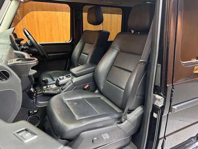 メルセデス・ベンツ ゲレンデヴァーゲン Ｇ３５０ｄ 千葉県 2017(平29)年 3.2万km オブシディアンブラック ラグジュアリーＰＫＧ　/サンルーフ　/ＳＲ　/純正ナビ　/バックカメラ　/ＡＣＣ　/黒革　/シートヒーター　/パワーシート　/キセノンヘッドライト　/オートライト　/ハーマンカードンサウンド　/社外レーダー
