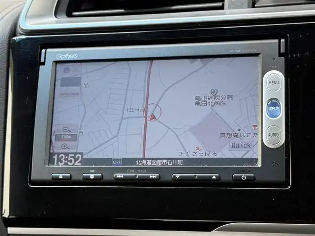 ホンダ フィット ハイブリット Fパッケージ 道南・函館 2014(平26)年 7.7万km ビビットスカイブルーP 純正ナビ/ワンセグＴＶ/衝突軽減ブレーキ/バックカメラ/寒冷地仕様/オートライト/ＨＩＤヘッドライト/ＵＳＢ・ＢＴ接続/社外フロアマット/アイドリングストップ/横滑り防止装置/電格ミラー