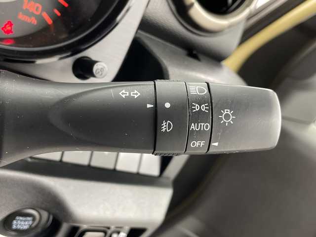 スズキ ジムニー XC 愛知県 2020(令2)年 3.1万km シフォンアイボリーM 社外ナビ/・Ｂｌｕｅｔｏｏｔｈ/・フルセグテレビ/・ＣＤ/ＤＶＤ/シートヒーター/衝突軽減ブレーキ/クルーズコントロール/スマートキー/レーンキープアシスト/プッシュスタートボタン/ＥＴＣ