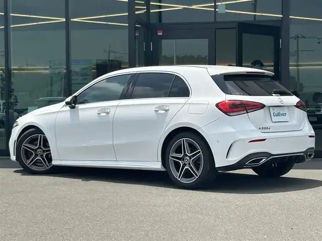 メルセデス・ベンツ Ａ２００ｄ AMGライン 東京都 2020(令2)年 3.2万km ポーラホワイト レーダーセーフティパッケージ/パノラミックスライディングルーフ/純正ナビ/バックカメラ/ETC2.0/パドルシフト/パワーシート/シートヒーター/ワイヤレス充電/アイドリングストップ/衝突軽減ブレーキ/レーンキープアシスト/コーナーセンサー/純正18インチAW