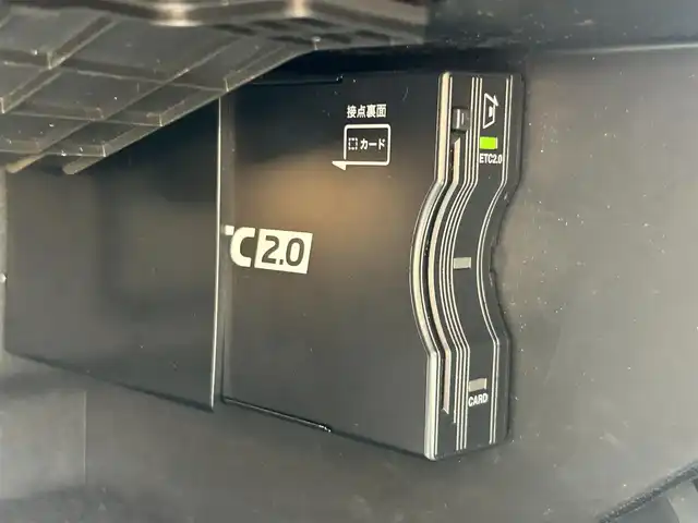 メルセデス・ベンツ Ａ２００ｄ AMGライン 東京都 2020(令2)年 3.2万km ポーラホワイト レーダーセーフティパッケージ/パノラミックスライディングルーフ/純正ナビ/バックカメラ/ETC2.0/パドルシフト/パワーシート/シートヒーター/ワイヤレス充電/アイドリングストップ/衝突軽減ブレーキ/レーンキープアシスト/コーナーセンサー/純正18インチAW