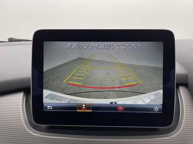 メルセデス・ベンツ Ｂ１８０ 鹿児島県 2016(平28)年 8.2万km カルサイトホワイト 純正メーカーナビ/（CD/DVD/BT/フルセグTV）/レーダークルーズコントロール/バックカメラ/アイドリングストップ/オートライト/フォグランプ/ドライブレコーダー（前後）/革巻きステアリング/ステアリングスイッチ