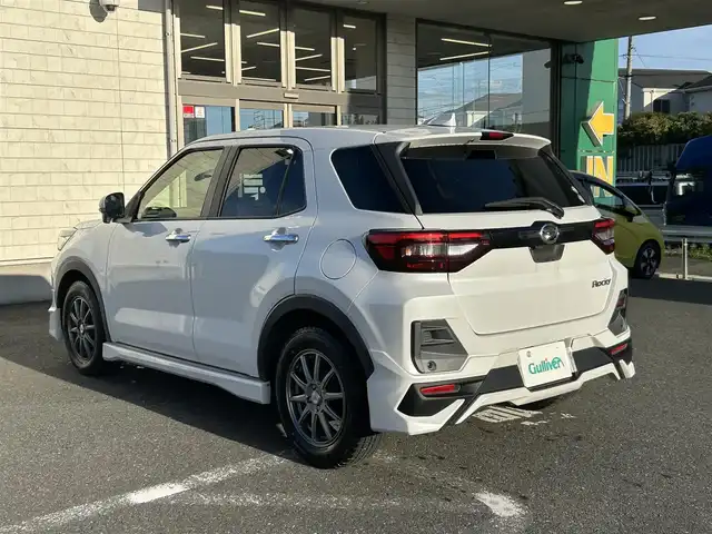 ダイハツ ロッキー G 埼玉県 2020(令2)年 3.6万km シャイニングホワイトパール 純正ナビ/（フルセグTV/CD/DVD/BT/AM/FM/SD）/スマートアシスト/・衝突警報機能/・衝突回避支援ブレーキ機能/・レーダークルーズコントロール/・レーンキープコントロール/モデリスタエアロ/・フロント/・サイド/・リア/パノラミックビューモニター/・フロント/・サイド/・リア/ナビ一体型ドライブレコーダー/両側シートヒーター/ETC/プッシュスタート/スマートキー/オートLEDライト/フォグランプ/純正フロアマット/アイドリングストップ/クリアランスソナー/車両取扱説明書