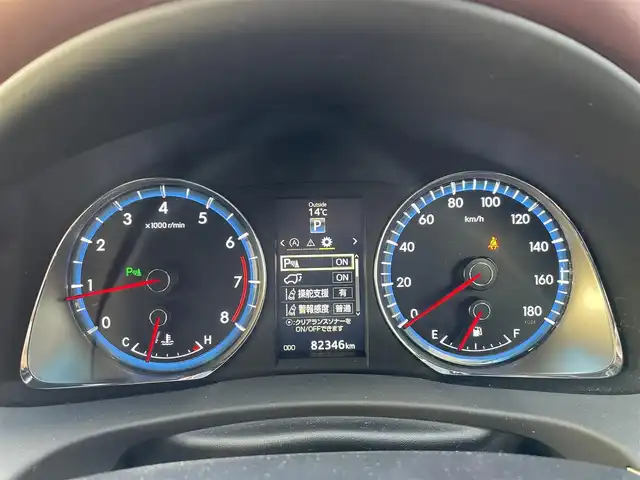 トヨタ ハリアー プレミアム アドバンスドP 道央・札幌 2014(平26)年 8.3万km スパークリングブラックパールクリスタルシャイン 登録時走行距離82/346km/　４　W　D　/純正ナビ（CD/DVD/FM/AM/SD/BT)/フルセグ（走行中視聴不可）/バックカメラ/全方位モニター/アイドリングストップ/ウィンカーミラー/クルーズコントロール（追従走行あり）/ドアバイザー/プッシュスタート/ビルトインETC/MTモード付AT/スペアキー×１/純正エンジンスターター/電動リアゲート/パワーシート（運転席）/ハーフレザーシート/純正フロアマット/横滑り防止装置/コーナーセンサー/レーンキープアシスト/盗難防止装置/オートライト/オートマチックハイビーム/プリクラッシュブレーキアシスト/フォグランプ/自動防眩ミラー/ステアリングスイッチ/革巻きステアリング/ワイパー間欠時間コントローラー/電動格納ミラー/ECO・PWRモード/ワイヤレス充電器