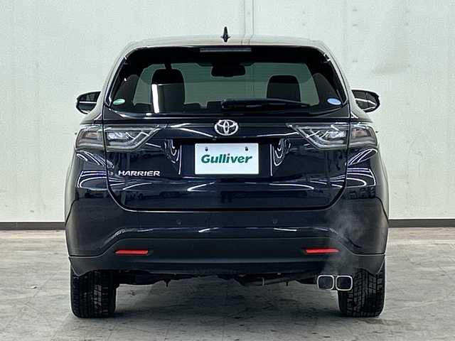 トヨタ ハリアー プレミアム アドバンスドP 道央・札幌 2014(平26)年 8.3万km スパークリングブラックパールクリスタルシャイン ４ＷＤ//純正ナビ（CD/DVD/FM/AM/SD/BT)//フルセグ（走行中視聴不可）//バックカメラ//全方位モニター//アイドリングストップ//ウィンカーミラー//クルーズコントロール（追従走行あり）//ドアバイザー//プッシュスタート//ビルトインETC//MTモード付AT//スペアキー×１//純正エンジンスターター//電動リアゲート//パワーシート（運転席）//ハーフレザーシート//純正フロアマット/横滑り防止装置//コーナーセンサー//レーンキープアシスト//盗難防止装置//オートライト//オートマチックハイビーム//プリクラッシュブレーキアシスト//フォグランプ//自動防眩ミラー//ステアリングスイッチ//革巻きステアリング//ワイパー間欠時間コントローラー//電動格納ミラー//ECO・PWRモード//ワイヤレス充電器