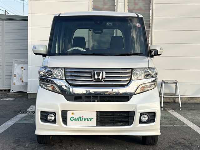 ホンダ Ｎ ＢＯＸ カスタム ターボ SSパッケージ 愛知県 2014(平26)年 10.5万km プレミアムホワイトパール /禁煙車//純正ナビ・フルセグTV/　(VXM-155VFi)//Bluetooth/CD・DVD//バックカメラ/ETC//前後ドライブレコーダー//あんしんパッケージ//CTBA//純正１５インチアルミ//横滑り防止装置（VSA）//両側パワースライドドア//HIDオートライト//プッシュスタート//電動格納ミラーウィンカー//ISOFIX//ドアバイザー//純正フロアマット//取扱説明書/新車保証書