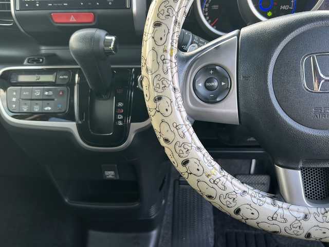 ホンダ Ｎ ＢＯＸ カスタム ターボ SSパッケージ 愛知県 2014(平26)年 10.5万km プレミアムホワイトパール /禁煙車//純正ナビ・フルセグTV/　(VXM-155VFi)//Bluetooth/CD・DVD//バックカメラ/ETC//前後ドライブレコーダー//あんしんパッケージ//CTBA//純正１５インチアルミ//横滑り防止装置（VSA）//両側パワースライドドア//HIDオートライト//プッシュスタート//電動格納ミラーウィンカー//ISOFIX//ドアバイザー//純正フロアマット//取扱説明書/新車保証書