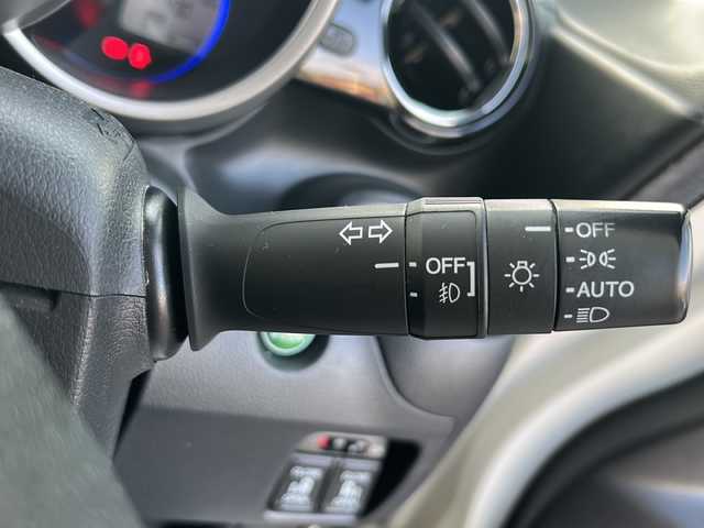 ホンダ Ｎ ＢＯＸ カスタム ターボ SSパッケージ 愛知県 2014(平26)年 10.5万km プレミアムホワイトパール /禁煙車//純正ナビ・フルセグTV/　(VXM-155VFi)//Bluetooth/CD・DVD//バックカメラ/ETC//前後ドライブレコーダー//あんしんパッケージ//CTBA//純正１５インチアルミ//横滑り防止装置（VSA）//両側パワースライドドア//HIDオートライト//プッシュスタート//電動格納ミラーウィンカー//ISOFIX//ドアバイザー//純正フロアマット//取扱説明書/新車保証書