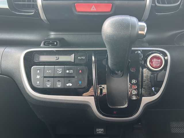 ホンダ Ｎ ＢＯＸ カスタム ターボ SSパッケージ 愛知県 2014(平26)年 10.5万km プレミアムホワイトパール /禁煙車//純正ナビ・フルセグTV/　(VXM-155VFi)//Bluetooth/CD・DVD//バックカメラ/ETC//前後ドライブレコーダー//あんしんパッケージ//CTBA//純正１５インチアルミ//横滑り防止装置（VSA）//両側パワースライドドア//HIDオートライト//プッシュスタート//電動格納ミラーウィンカー//ISOFIX//ドアバイザー//純正フロアマット//取扱説明書/新車保証書