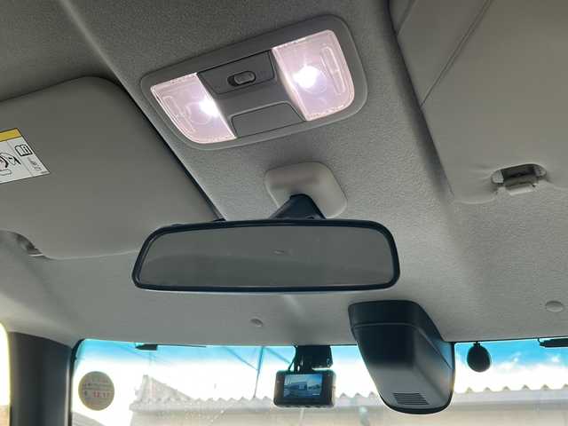 ホンダ Ｎ ＢＯＸ カスタム ターボ SSパッケージ 愛知県 2014(平26)年 10.5万km プレミアムホワイトパール /禁煙車//純正ナビ・フルセグTV/　(VXM-155VFi)//Bluetooth/CD・DVD//バックカメラ/ETC//前後ドライブレコーダー//あんしんパッケージ//CTBA//純正１５インチアルミ//横滑り防止装置（VSA）//両側パワースライドドア//HIDオートライト//プッシュスタート//電動格納ミラーウィンカー//ISOFIX//ドアバイザー//純正フロアマット//取扱説明書/新車保証書