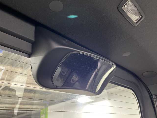 ダイハツ ウェイク D 沖縄県 2016(平28)年 13.8万km ブルーメタリック 禁煙車/社外オーディオ/(CD/USB/AUX)/キーレスキー/横すべり防止機能/アイドリングストップ/ヘッドライトレベライザー/電動格納ミラー/ドアバイザー/フロアマット/バニティミラー/フォグランプ