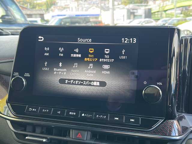 日産 オーラ ニスモ 兵庫県 2023(令5)年 2.2万km ピュアホワイトパール / スーパーブラック 2トーン ブラックルーフ/レッドドアミラー/ワンオーナー/純正コネクトナビゲーションシステム/メモリーナビ/9インチワイドディスプレイ/USB電源ソケットタイプC(前席)/ワイヤレス充電/ETC2.0/プロパイロット/SOSコール/全方位運転支援システム/インテリジェントアラウンドビューモニター/インテリジェントルームミラー/アダプティブLEDヘッドランプ/インテリジェントオートライト/寒冷地仕様/ドアミラーヒーター/レッドステッチ入レッドセンターマーク付ディンプル革巻きステアリング/ステアリングヒーター/シートヒーター(前席)/PTCヒーター/リアヒーターダクト/デアイサー/純正フロアマット/ドアバイザー/ドライブレコーダー/保証書/取説/スペアキー