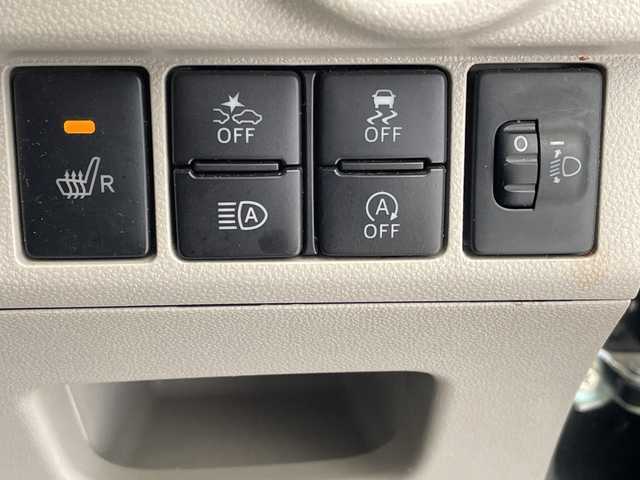 ダイハツ ムーヴ X リミテッドⅡ SAⅢ 埼玉県 2021(令3)年 4.9万km ブラックマイカメタリック スマートアシスト/純正ナビ/　　CD/DVD/BT/USB/フルセグ/バックカメラ/LEDヘッドライト/シートヒーター/純正14インチアルミホイール/スマートキー×2/禁煙車