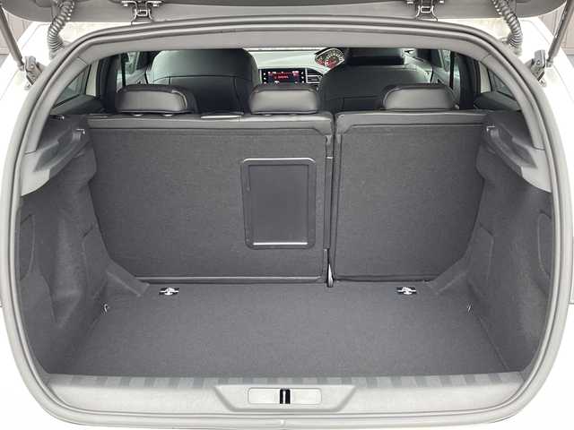 プジョー ３０８ GT ブルーHDi 青森県 2020(令2)年 2.8万km BLANC NACRE オーディオディスプレイ/（Bluetooth・AppleCarPlay・AndroidAuto）/インテリジェントハイビーム/パークアシスト/ブラインドスポットモニター/アクティブクルーズコントロール/アクティブセーフティブレーキ/レーンキープアシスト/ドライバーアテンションアラート/ディスタンスアラート/スピードリミットインフォメーション/ハーフレザーシート/バック・サイドカメラ/電動パーキングブレーキ/ヒルスタートアシスタント/LEDオートライト/ウインカーミラー/純正アルミホイール18インチ/ステアリングスイッチ/パドルシフト/アイドリングストップ/ABS/プッシュスタート/スマートキーX2/取扱説明書