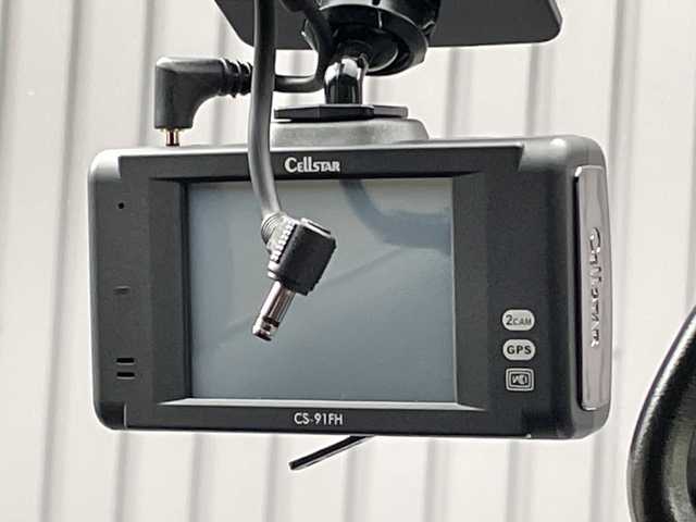 プジョー ３０８ GT ブルーHDi 青森県 2020(令2)年 2.8万km BLANC NACRE オーディオディスプレイ/（Bluetooth・AppleCarPlay・AndroidAuto）/インテリジェントハイビーム/パークアシスト/ブラインドスポットモニター/アクティブクルーズコントロール/アクティブセーフティブレーキ/レーンキープアシスト/ドライバーアテンションアラート/ディスタンスアラート/スピードリミットインフォメーション/ハーフレザーシート/バック・サイドカメラ/電動パーキングブレーキ/ヒルスタートアシスタント/LEDオートライト/ウインカーミラー/純正アルミホイール18インチ/ステアリングスイッチ/パドルシフト/アイドリングストップ/ABS/プッシュスタート/スマートキーX2/取扱説明書