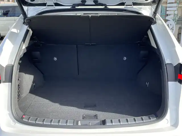 レクサス ＮＸ 250 バージョンL 神奈川県 2023(令5)年 3.6万km ソニッククォーツ 純正14インチディスプレイオーディオ/　（ナビ機能・Bleuttoh・ミラキャス）/フルセグTV/パノラマルーフ/パノラミックビューモニター/黒革シート/前席・後席シートヒーター/前席エアシート/ステアリングヒーター/デジタルインナーミラー/Lexus Safety System +/LEDヘッドライト/LEDフォグライト/ヘッドアップディスプレイ/AC100V100W/ビルトインETC2.0/スマートキー×2/カードキー×1/保証書/取扱説明書