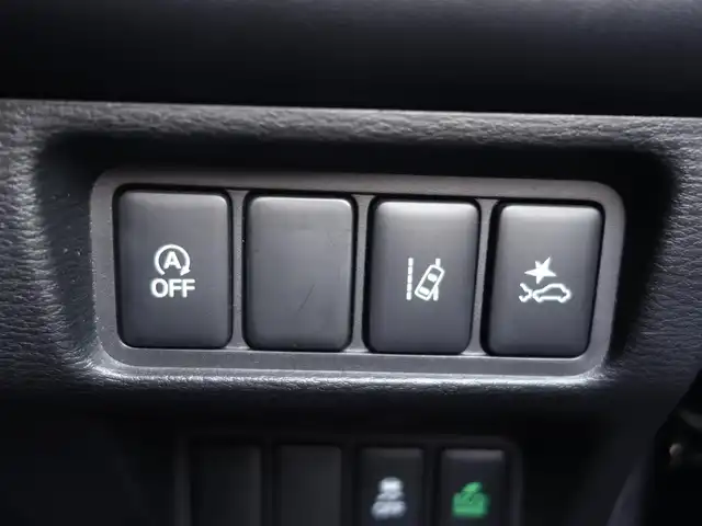 三菱 デリカＤ：５ G パワーパッケージ 山形県 2019(平31)年 5.3万km アイガーグレーM/ダイヤモンドブラックマイカ 4WD/軽油/衝突被害軽減システム/メモリナビ/　　【CD DVD BT フルセグ USB AUX】/バックカメラ/両側パワースライドドア/レーダークルーズコントロール/LEDオートヘッドライト/シートヒーター/純正18インチアルミホイール/ドライブレコーダー/アイドリングストップ/パドルシフト/IC付ターボ/電動格納ウィンカーミラー/フォグランプ/スマートキー/ETC