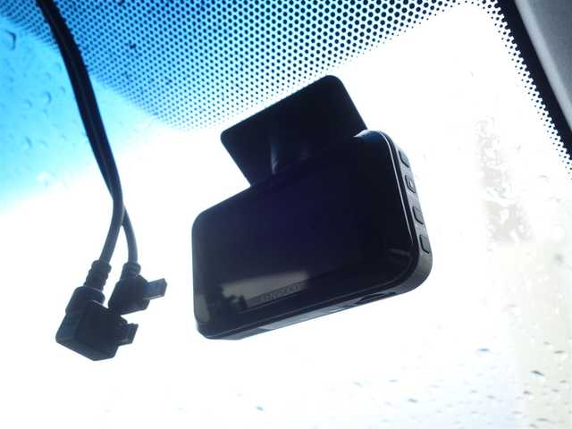 三菱 デリカＤ：５ G パワーパッケージ 山形県 2019(平31)年 5.3万km アイガーグレーM/ダイヤモンドブラックマイカ 4WD/軽油/衝突被害軽減システム/メモリナビ/　　【CD DVD BT フルセグ USB AUX】/バックカメラ/両側パワースライドドア/レーダークルーズコントロール/LEDオートヘッドライト/シートヒーター/純正18インチアルミホイール/ドライブレコーダー/アイドリングストップ/パドルシフト/IC付ターボ/電動格納ウィンカーミラー/フォグランプ/スマートキー/ETC