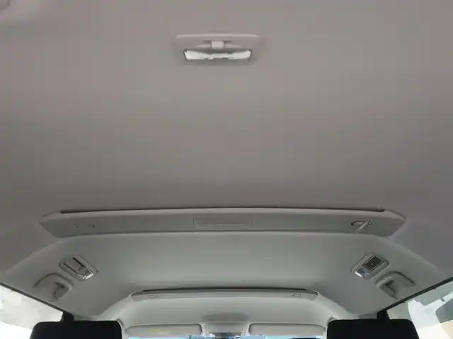 三菱 デリカＤ：５ G パワーパッケージ 山形県 2019(平31)年 5.3万km アイガーグレーM/ダイヤモンドブラックマイカ 4WD/軽油/衝突被害軽減システム/メモリナビ/　　【CD DVD BT フルセグ USB AUX】/バックカメラ/両側パワースライドドア/レーダークルーズコントロール/LEDオートヘッドライト/シートヒーター/純正18インチアルミホイール/ドライブレコーダー/アイドリングストップ/パドルシフト/IC付ターボ/電動格納ウィンカーミラー/フォグランプ/スマートキー/ETC