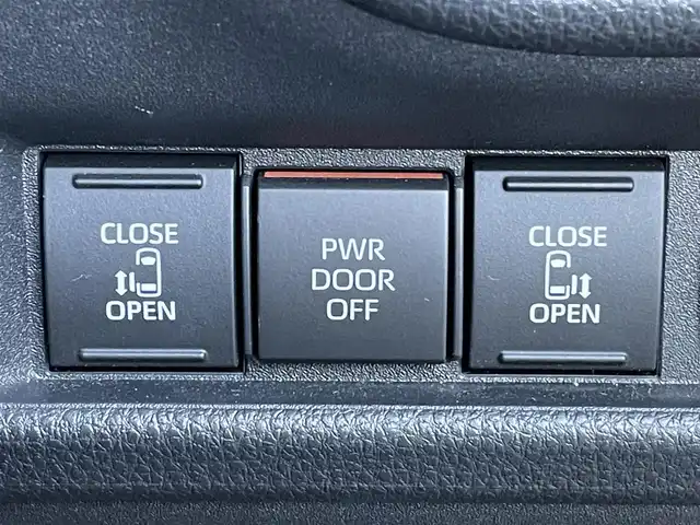 トヨタ シエンタ ハイブリッド Z 東京都 2024(令6)年 0.5万km アーバンカーキ 純正ナビ　/Ｂｌｕｅｔｏｏｔｈ　/ＴＶ　/ＵＳＢ　/全周囲カメラ　/追従型クルーズコントロールシステム/両側電動スライドドア　/アドバンストパーク　/前後ドライブレコーダー　/ＥＴＣ２．０　/サイドバイザー　/純正フロアマット　/衝突被害軽減システム/ABS/横滑り防止装置/レーンアシスト/盗難防止装置/オートライト/BSM