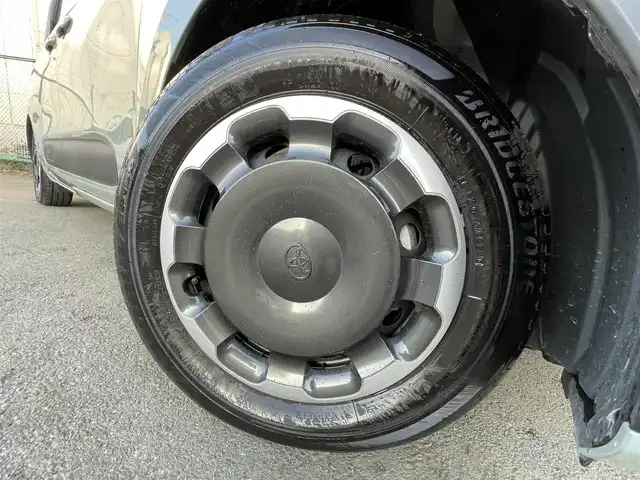 トヨタ シエンタ ハイブリッド Z 東京都 2024(令6)年 0.5万km アーバンカーキ 純正ナビ　/Ｂｌｕｅｔｏｏｔｈ　/ＴＶ　/ＵＳＢ　/全周囲カメラ　/追従型クルーズコントロールシステム/両側電動スライドドア　/アドバンストパーク　/前後ドライブレコーダー　/ＥＴＣ２．０　/サイドバイザー　/純正フロアマット　/衝突被害軽減システム/ABS/横滑り防止装置/レーンアシスト/盗難防止装置/オートライト/BSM