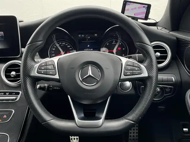 メルセデス・ベンツ Ｃ２２０ｄ ワゴン ローレウスエディション 東京都 2018(平30)年 4.9万km パール 純正HDDナビ/（Bluetooth接続、CD/DVD再生、フルセグTV）/Bカメラ/レーダーセーフティパッケージ/ACC/黒革シート/スライディングルーフ/純正フロアマット/レーンキープアシスト/純正LEDヘッドライト/BSM/D席パワーシート/D席シートヒーター/純正18インチAW/ETC/アイドリングストップ/取り扱い説明書/保証書/スペアキー